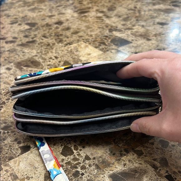 Colorful Floral Wristlet Clutch - Picture 6 of 6